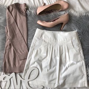 Banana Republic white pleated pencil skirt 0P (M4)